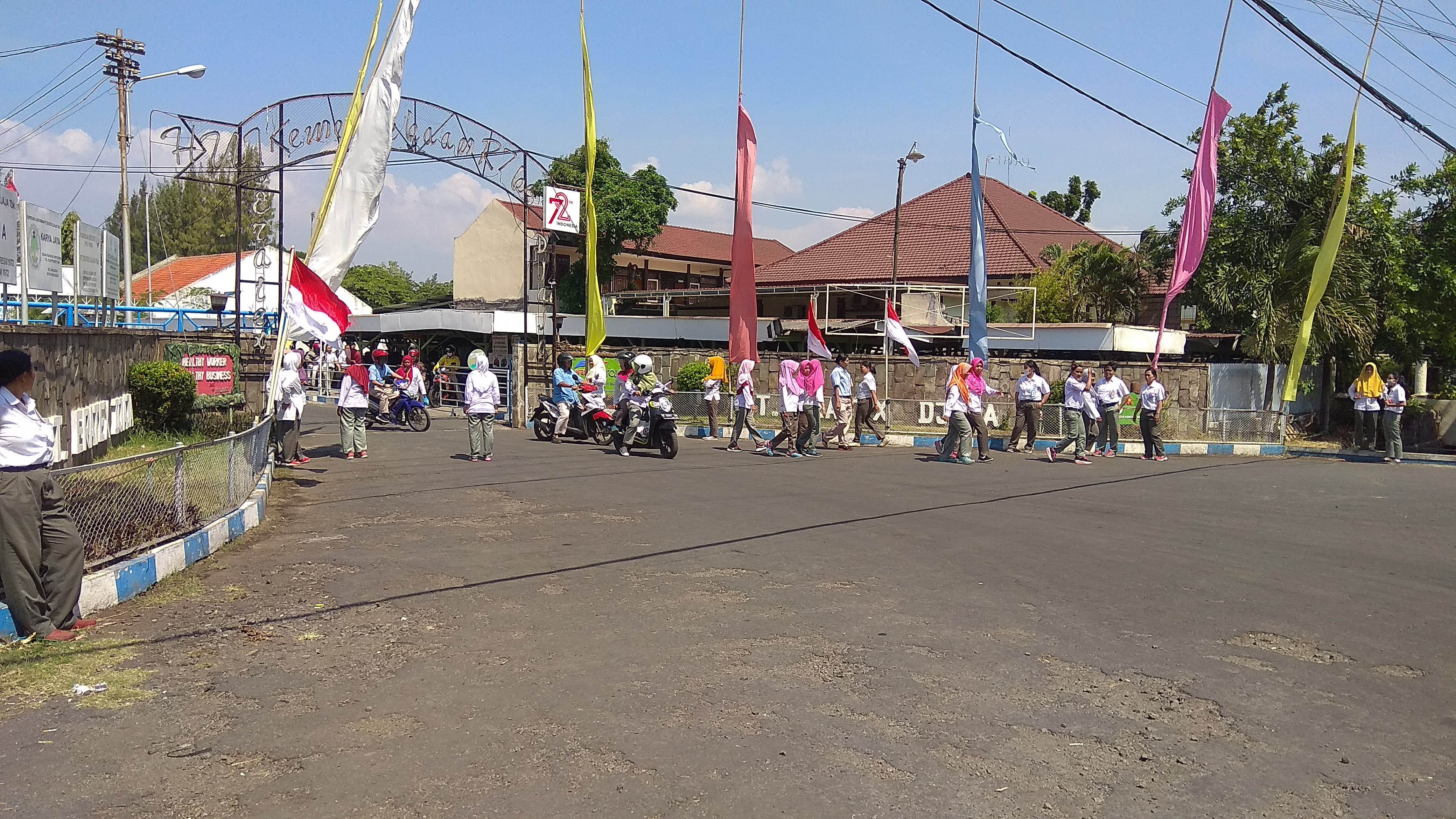 Gara-gara Listrik Padam, PT Eratex Djaja Pulangkan Ribuan Karyawan