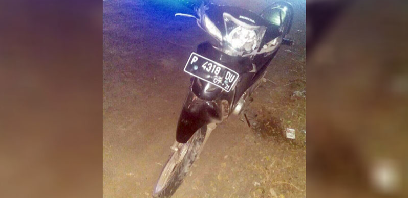 Kurang Perhatikan Lalu Lintas, Motor Tabrak Truk