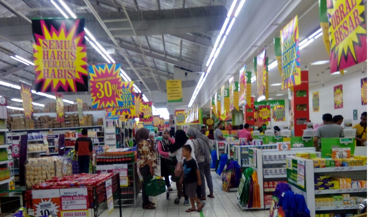 Tergiur Diskon, Netizen Kecewa Promosi Giant Probolinggo