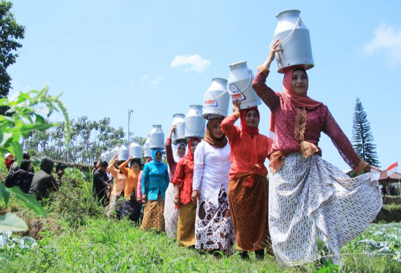 Kenalkan Potensi Lokal melalui Festival Sunggi Susu