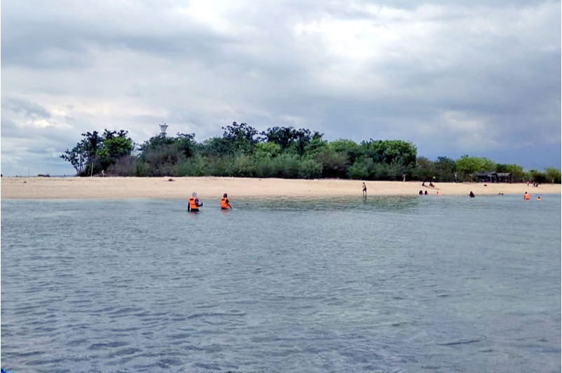 Pulau Tabuhan, Primadona di Tengah Selat Bali