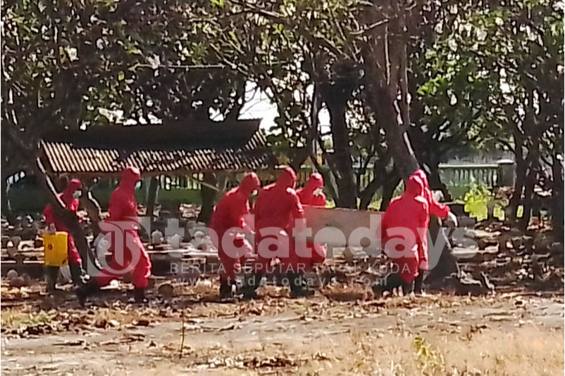 Warga Terima Pasien Positif Covid-19 asal Pilang Probolinggo Dimakamkan di Pemakaman Umum