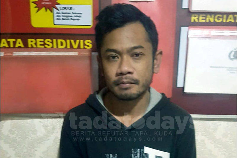 Gelapkan Motor dengan Cara Ajak Korban ke Vila di Prigen