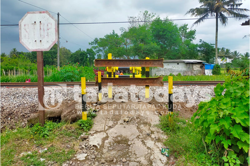 Telan Banyak Korban Jiwa, Perlintasan KA Tanpa Palang Pintu Segera Ditutup