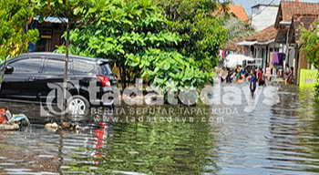Banjir Rob Landa Tiga Kelurahan di Banyuwangi