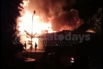 Pabrik Kayu di Wonomerto Terbakar, Satu Desa Padam