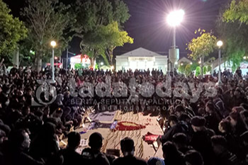 Nyala Lilin dan Doa dari Pasuruan untuk Korban Tragedi Kanjuruhan