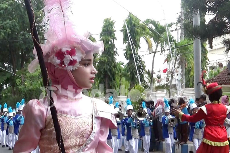 Kiprah 18 Tahun Marching Band "Gema Surya Melati" MI Muhammadiyah 1 Probolinggo