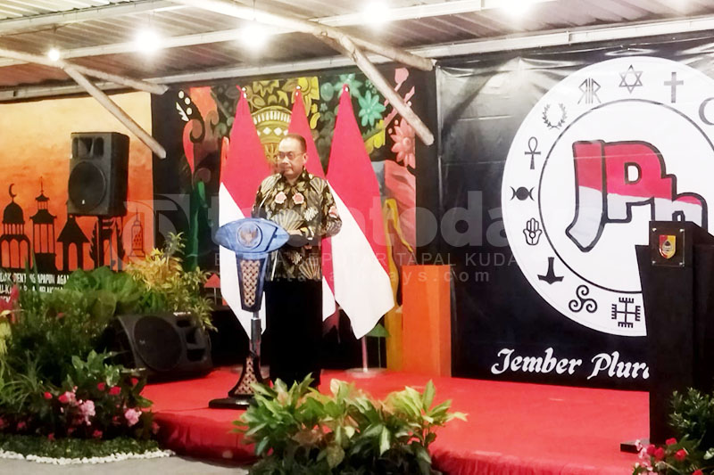 Bakesbangpol Jember Gelar JPH, Resmikan Aplikasi JKrep dan JMars