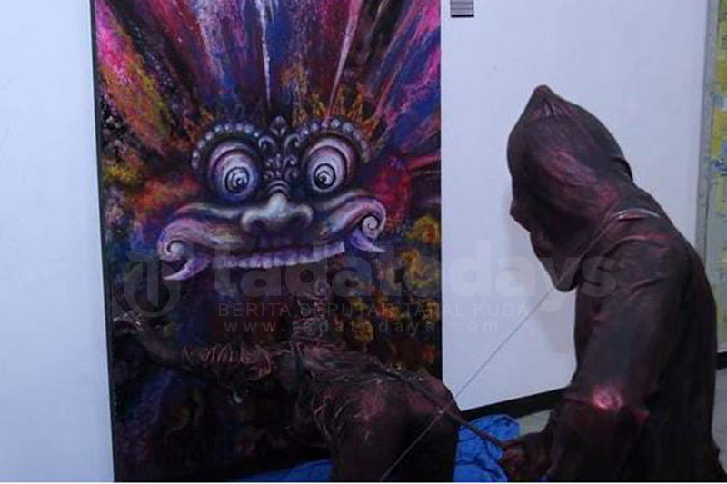 25 Perupa Jember Pamer Karya "A5 Art Project" di J-KLAB