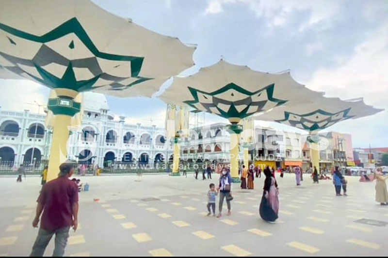 Payung Madinah di Kota Pasuruan Sedot Wisatawan, Dongkrak Perekonomian