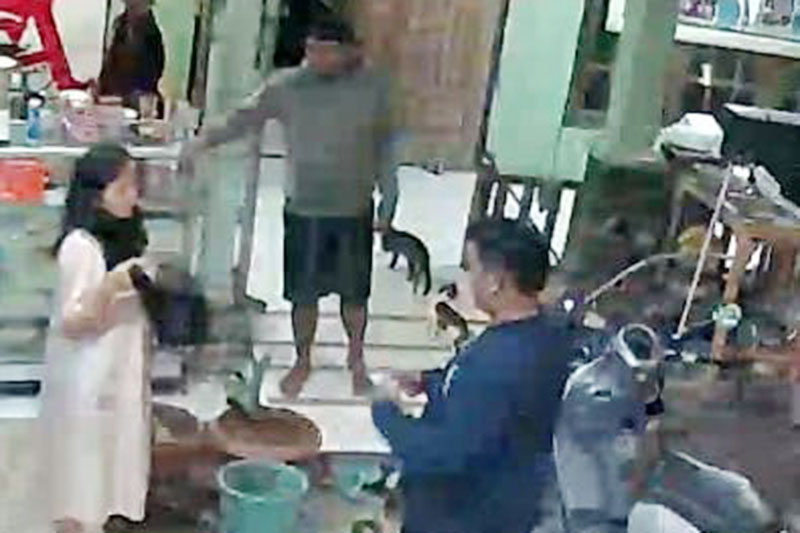Tiga Rental Kamera di Probolinggo Tertipu, Pelaku Terekam CCTV
