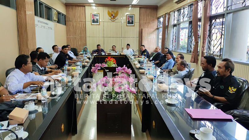 Masyarakat Desa Cangkring Wadul DPRD soal Dugaan Pungli PTSL