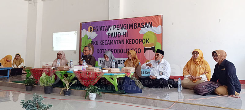 Disdikbud Kota Probolingo Melakukan Pendampingan PAUD Holistik Integratif