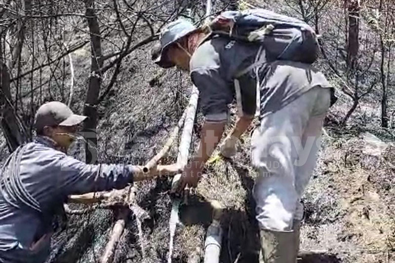 Pipa Air Bersih yang Bocor milik Desa Wonotoro Akhirnya Diperbaiki