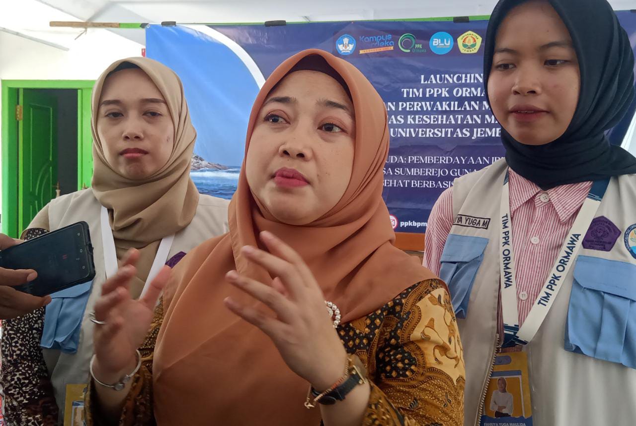 Mahasiswa FKM Unej Olah Tulang Ikan Tongkol Jadi Pangan Lokal