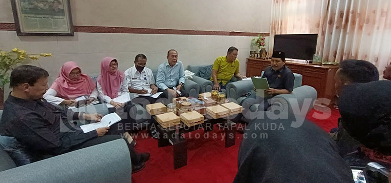 Eks Karyawan Pabrik Kecap Sinar Mas Probolinggo Kembali Lurug Dewan