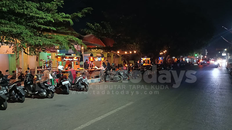 Pelaku Usaha Angkringan TWSL Mengeluh, Omzet Menurun dan Sering Kehilangan Barang