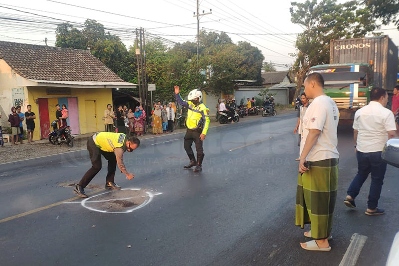 Menyeberang Jalan, Pria asal Banjarsari Tewas Ditabrak Lari Pikap di Pesisir