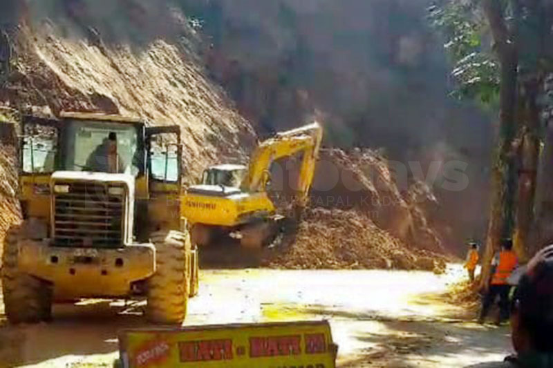 Akses Jalur Piket Nol Buka-Tutup, Warga Diarahkan ke Curah Kobokan