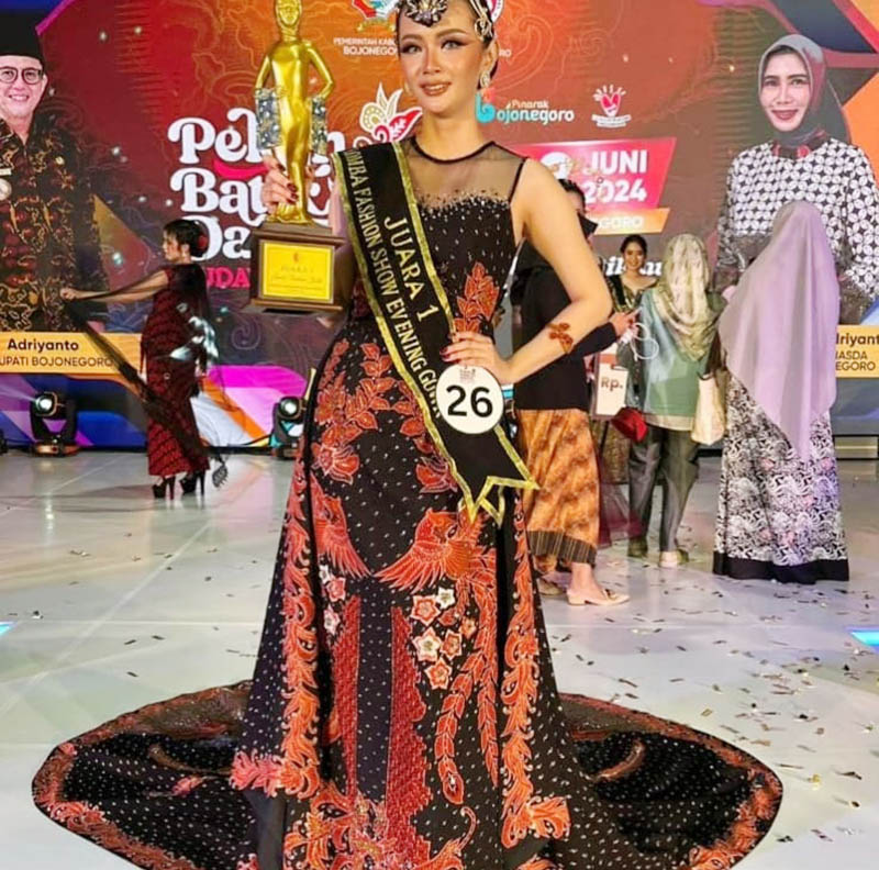 Batik Prabulinggih Juara 1 Fashion Show Pekan Batik Daerah di Bojonegoro