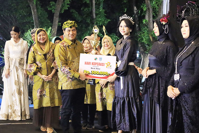Fashion Show Batik, Tutup Rangkaian Semipro 2024