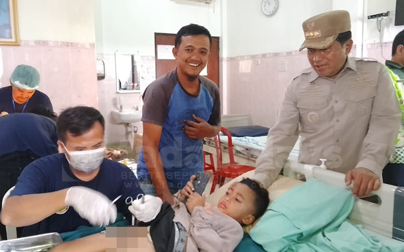 Manfaatkan Libur Sekolah, RSUD dr Moh. Saleh bersama Baznas Gelar Khitan Masal