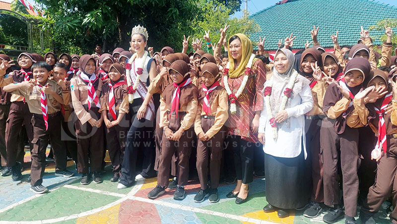 Duta Pendidikan dan Kebudayaan Puteri Indonesia 2024 Ajak Anak Peduli Pendidikan