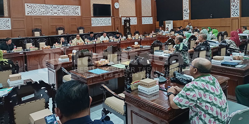 Nasib Tenaga Honorer di Kota Probolinggo Dibahas di Rapat Banggar DPRD