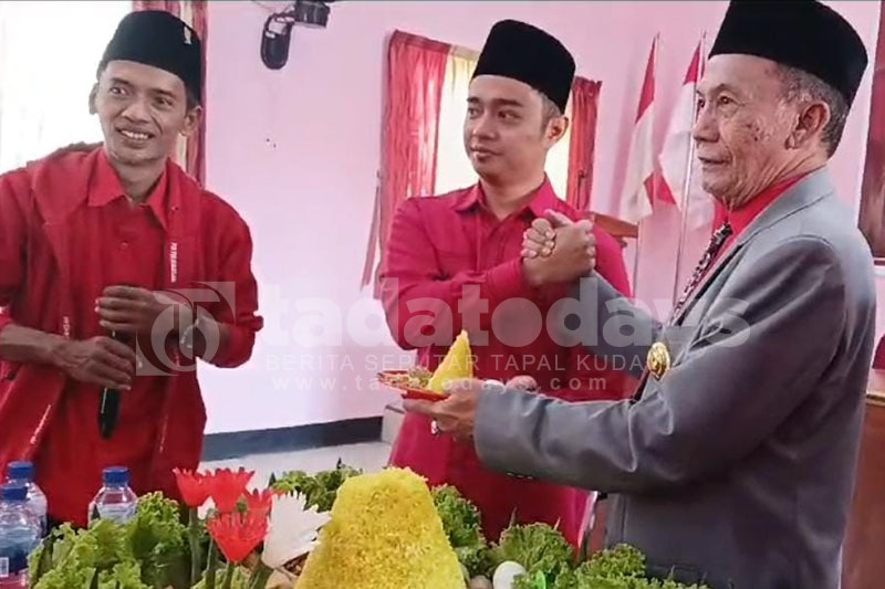 PDIP Resmi Rekom Zulmi-Rasit untuk Pilbup Probolinggo 2024