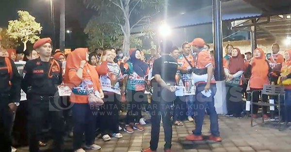 Kerahkan Massa Melebihi Kesepakatan, Hendy - Gus Firjaun Langgar Komitmen Deklarasi Kampanye Damai