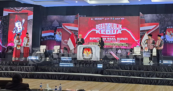 Debat Kedua, Gus Fawait Soroti Minimnya Layanan Publik, Hendy Beberkan Bukti Kerja