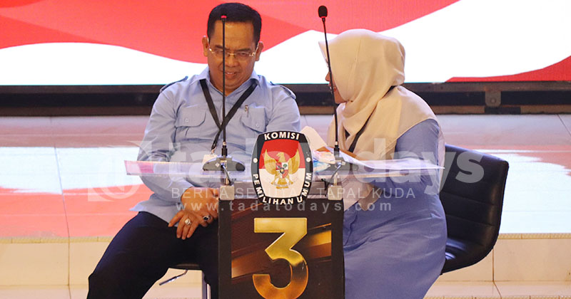 Dokter Aminuddin Diterpa Black Campaign: Senyumin Aja