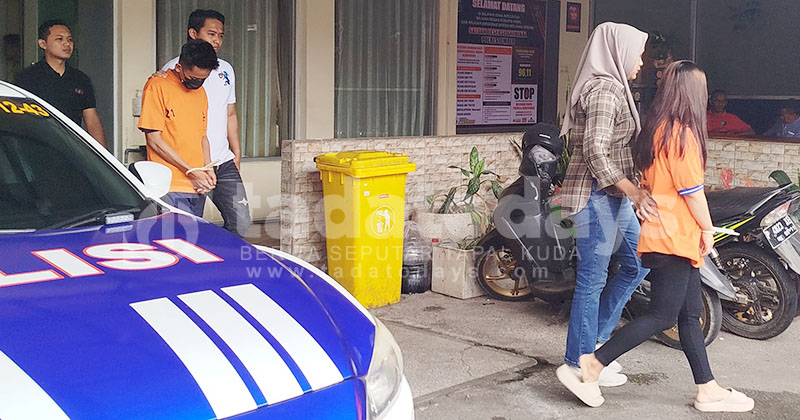 Demi Uang, Sepasang Warga Jember Produksi Konten Asusila, Dibekuk Polisi