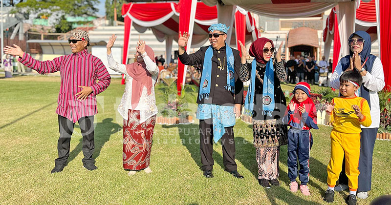 Semarak Peringatan Hardiknas 2025 Disdikbud Kota Probolinggo bareng Wali Kota dr Aminuddin