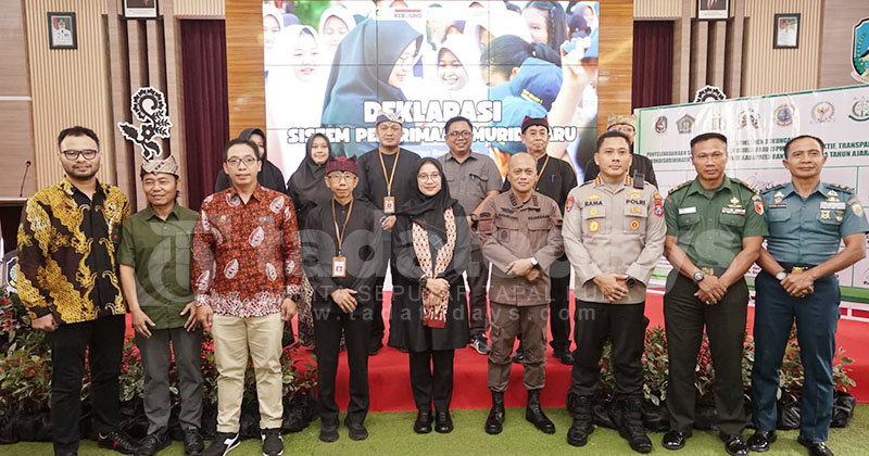 Pemkab Banyuwangi Deklarasi SPMB Bersih, Bupati Ipuk Tekankan Semua Anak Harus Sekolah