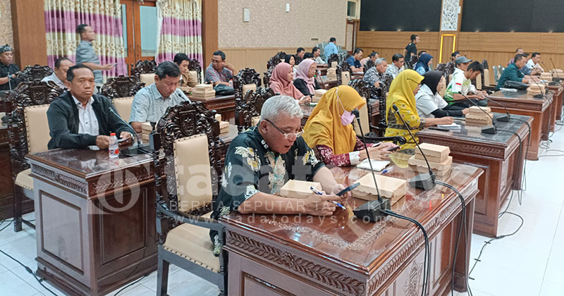 Komisi I DPRD Kota Probolinggo RDP, Pastikan Tidak Ada Pembongkaran Papan Panjat Tebing FPTI