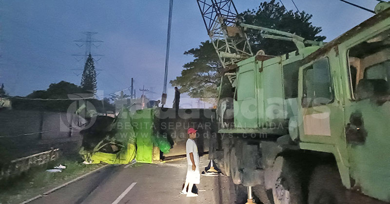 Laka Maut Banjarsawah Renggut 4 Nyawa, 1 TerLuka, Evakuasi Korban Terjepit Berlangsung 5 Jam