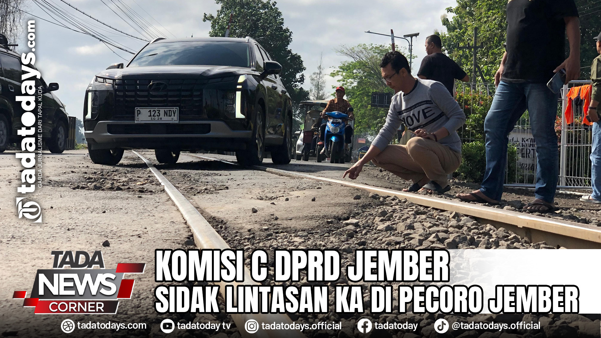 KOMISI C DPRD JEMBER SIDAK LINTASAN KA DI PECORO JEMBER