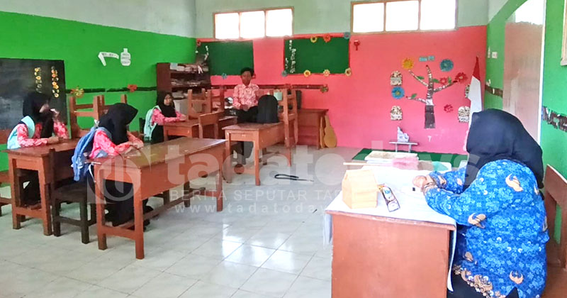 Cerita SDN Warujinggo 2 Leces Probolinggo, Kekurangan Murid sejak 2024, Tak Dapat Murid di 2025
