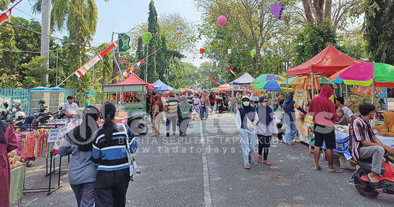 Pasar Minggu Jalan Suroyo Digeser ke Hari Senin, karena Minggu Ada Upacara HUT Kemerdekaan RI