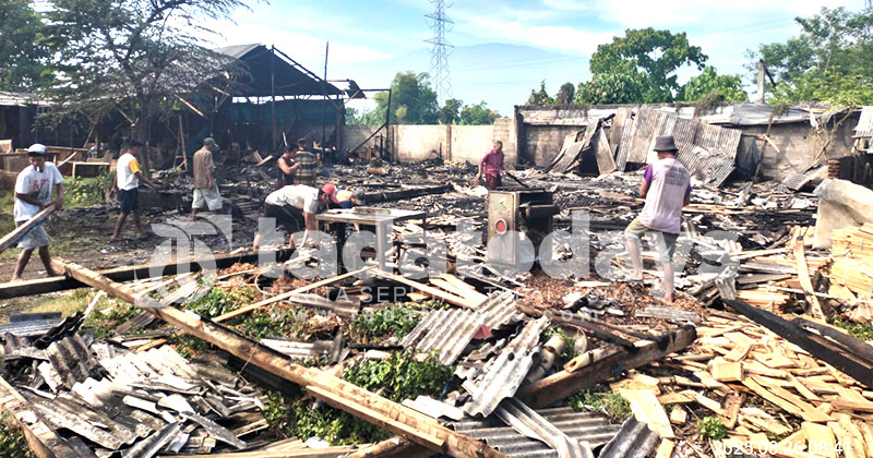 Gudang Mebel di Gondangwetan Pasuruan Terbakar, Diduga Dipicu Listrik Korslet