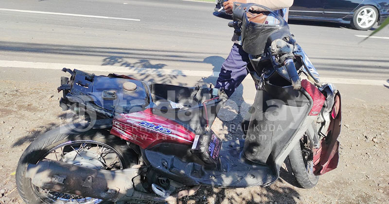 Gagal Saat Nyalip, Pemotor di Sukorejo Pasuruan Tewas Terlindas Truk
