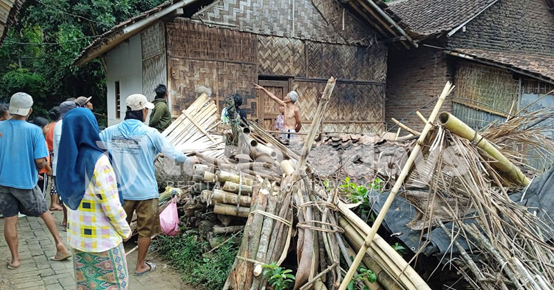 Terdampak Guncangan Gempa 6,5 SR, Empat Bangunan di Jember Mengalami Kerusakan