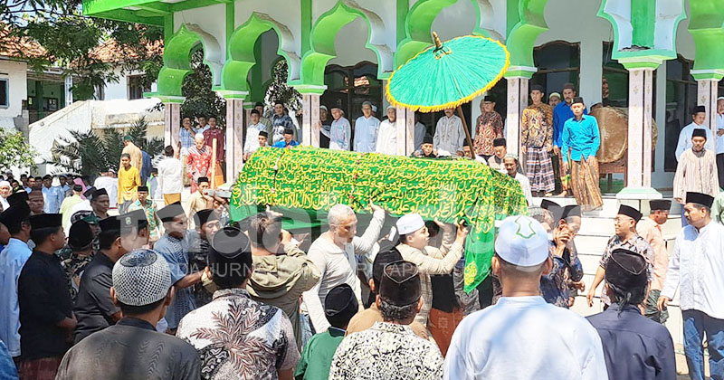 Santri asal Wonorejo Pasuruan Jadi Korban Tragedi Ponpes Al Khoziny Sidoarjo, Pemakaman Diiringi Isak Tangis