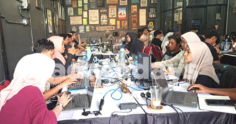 Timeline Cafe, Kafe di Tengah Perumahan Jember yang Tawarkan Menu Internet 1 Gbps