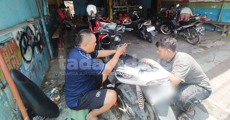Bengkel di Pasuruan Ungkap Banyak Pelanggan Sambat Motor Brebet setelah Mengisi Pertalite