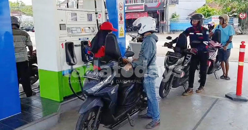 Khawatir Kualitas Pertalite, Pemilik Kendaraan di Pasuruan Pilih Beli Pertamax