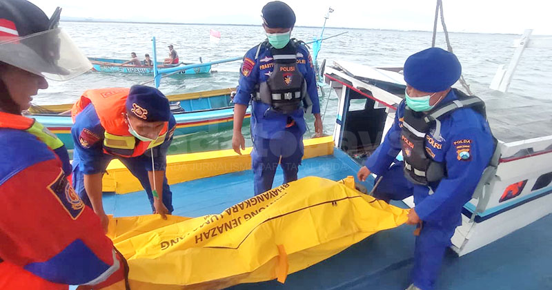 Hilang Saat Mencari Udang, Pria Ditemukan Tewas Mengapung di Perairan Dringu Probolinggo