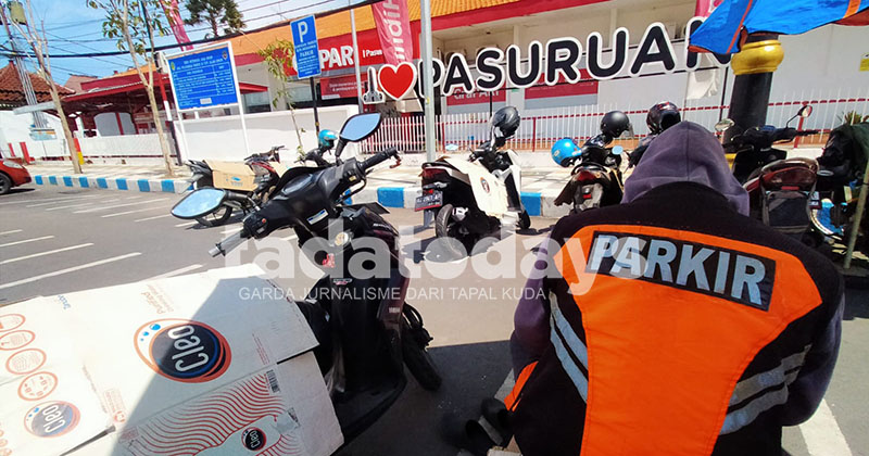 Menjelang Akhir Tahun, Realisasi PAD Parkir Kota Pasuruan Masih 9,56 Persen